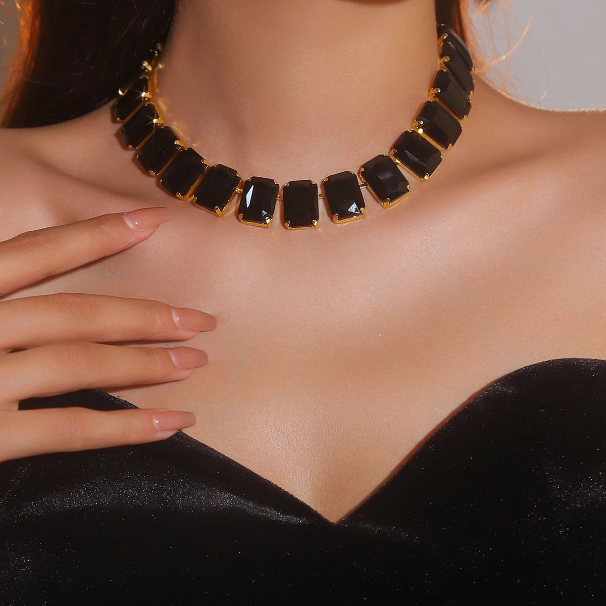 Crystal Luxe Choker Necklace ✨