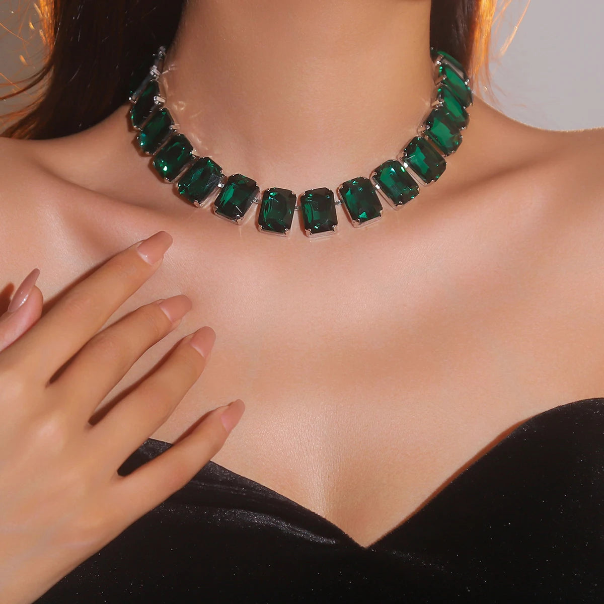 Crystal Luxe Choker Necklace ✨