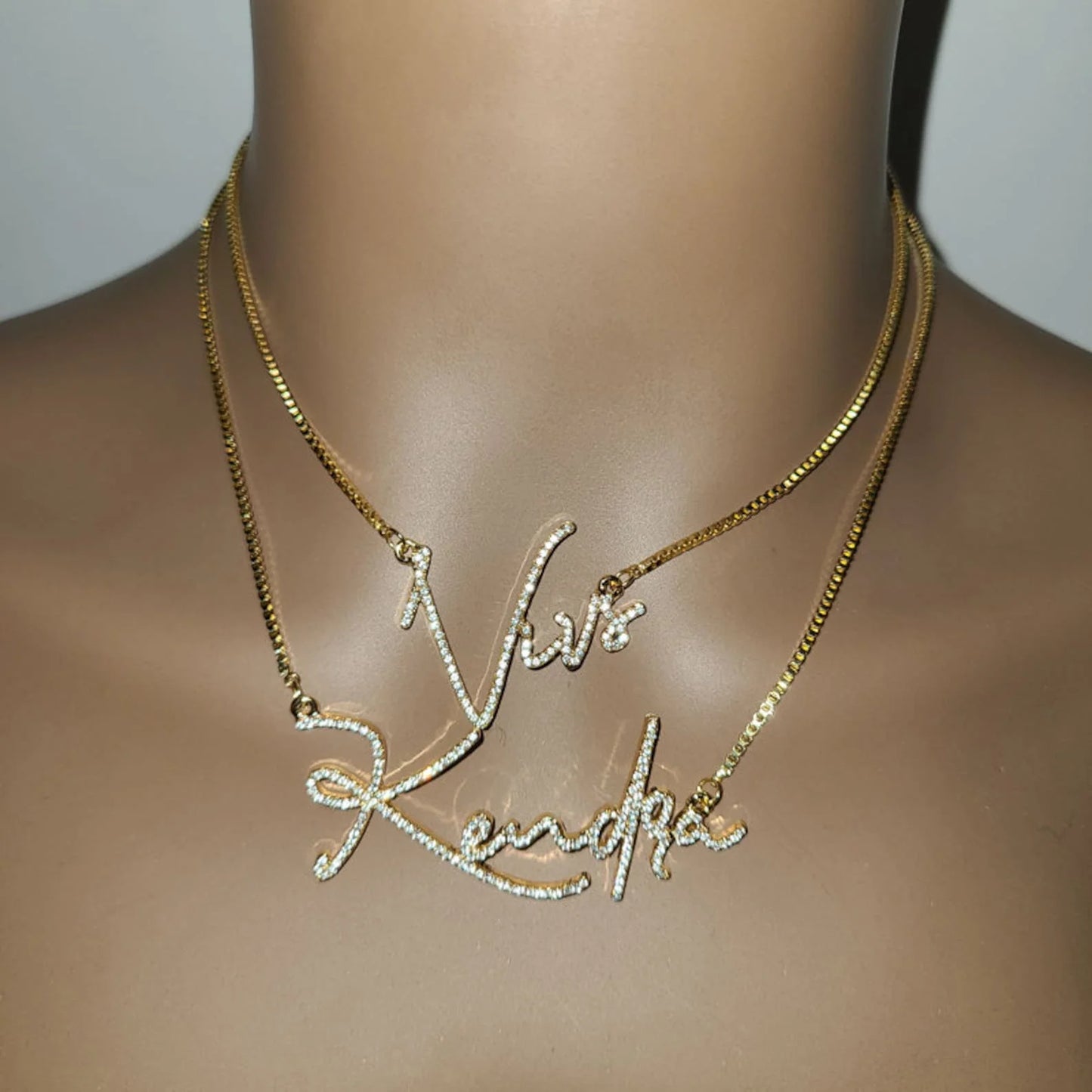Pretty in Script Necklace ✨