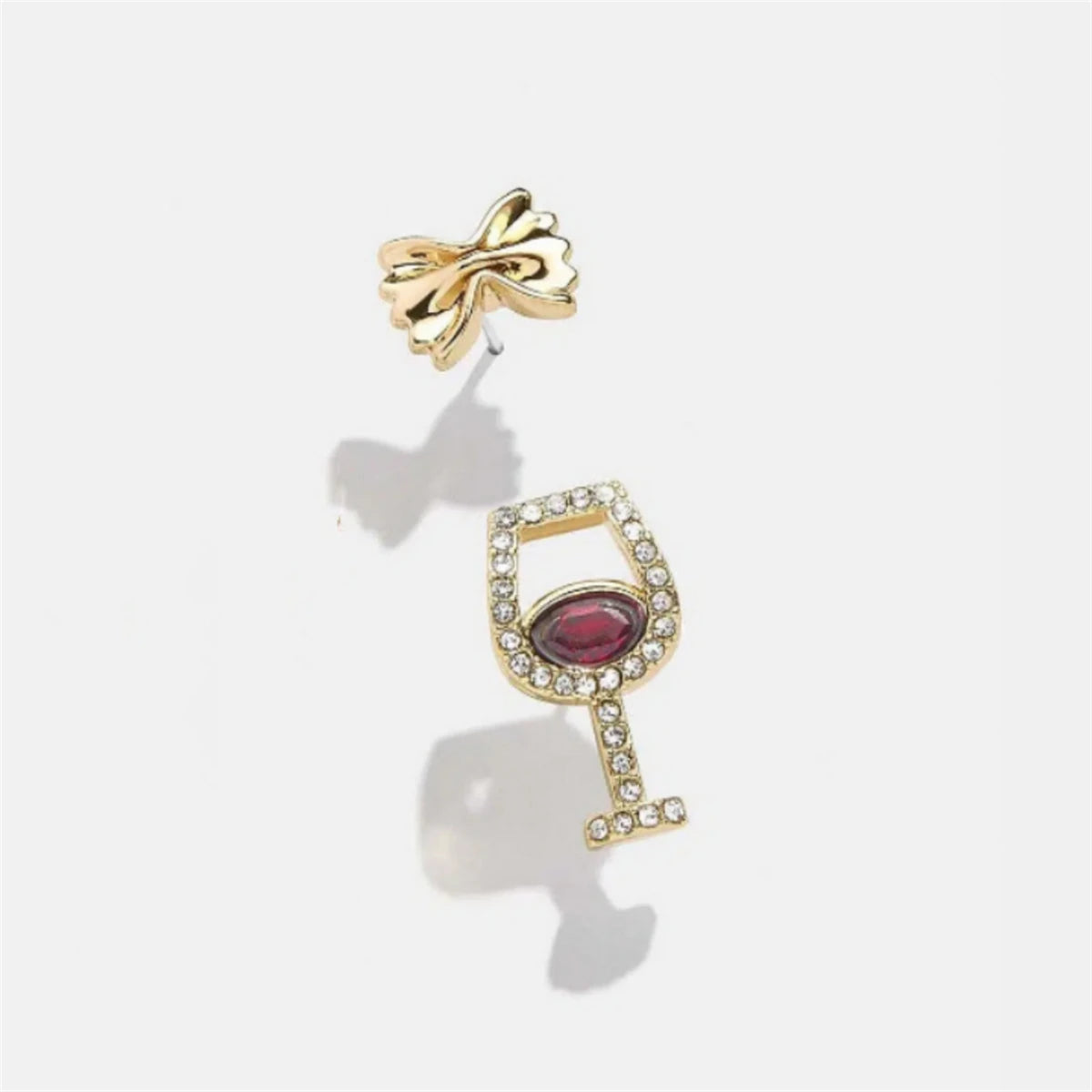 Sip & Snack Stud Set πΈπ£πΉ