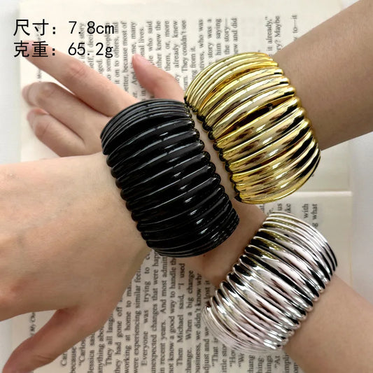 Bold Radiance Bangle