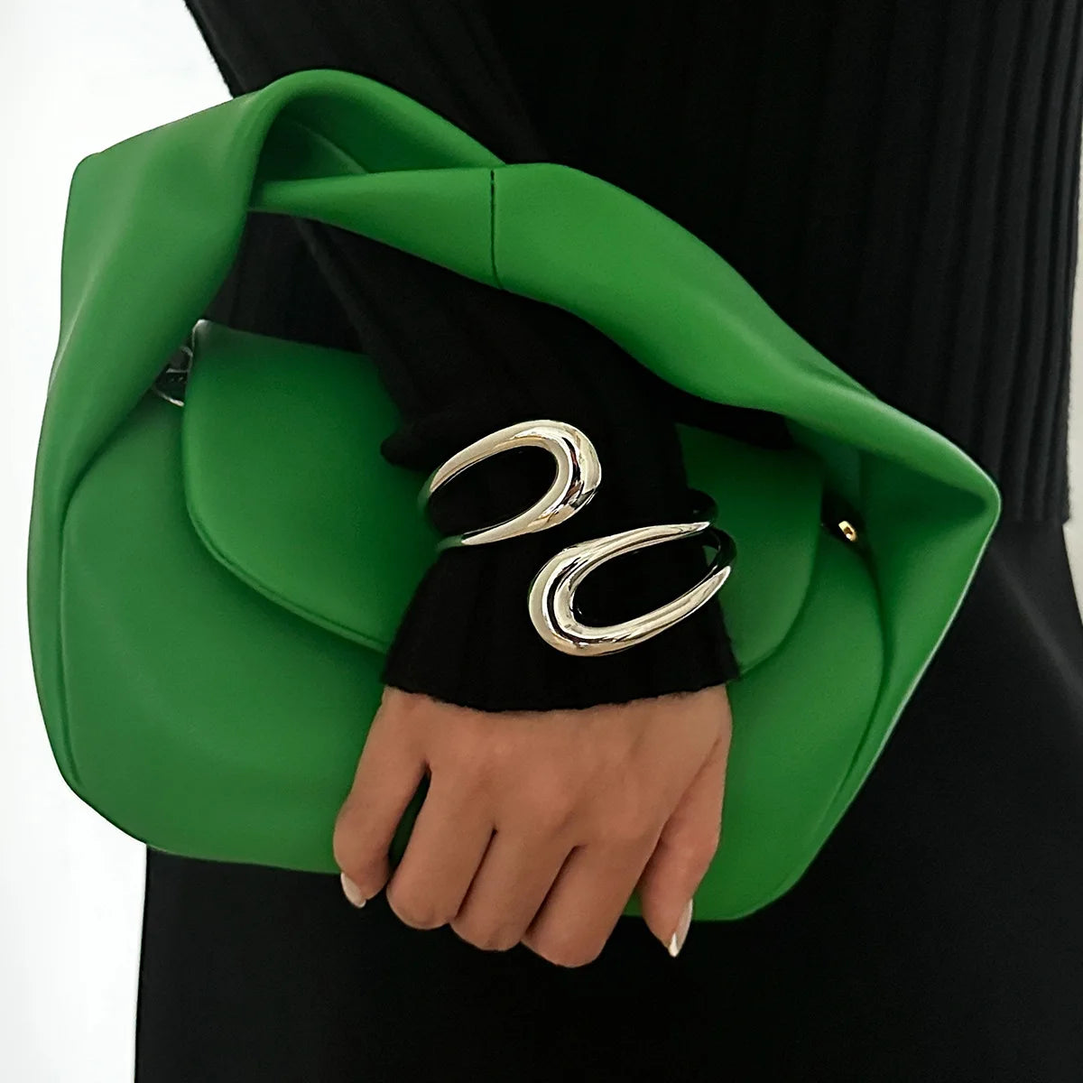 Wave Luxe Cuff πβ¨