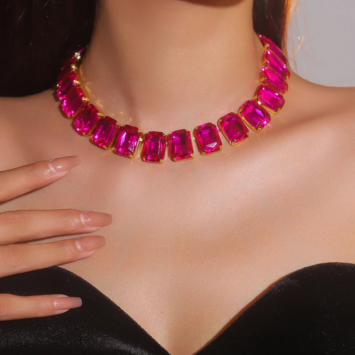 Crystal Luxe Choker Necklace ✨