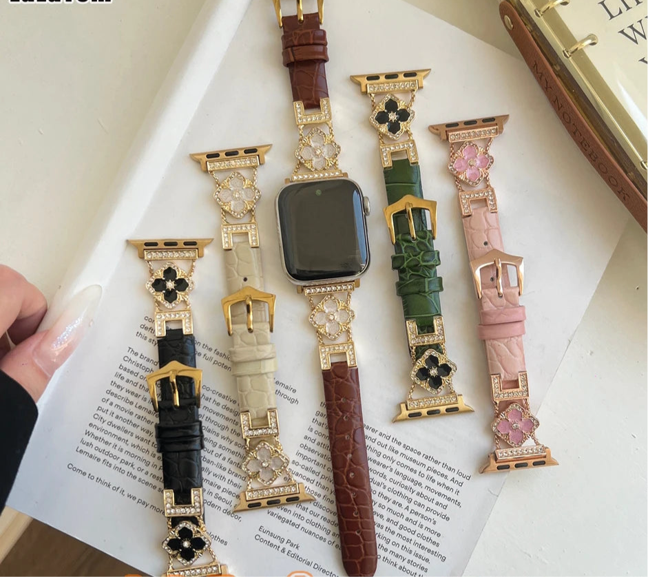 🌸 Luxe Bloom Apple Watch Band
