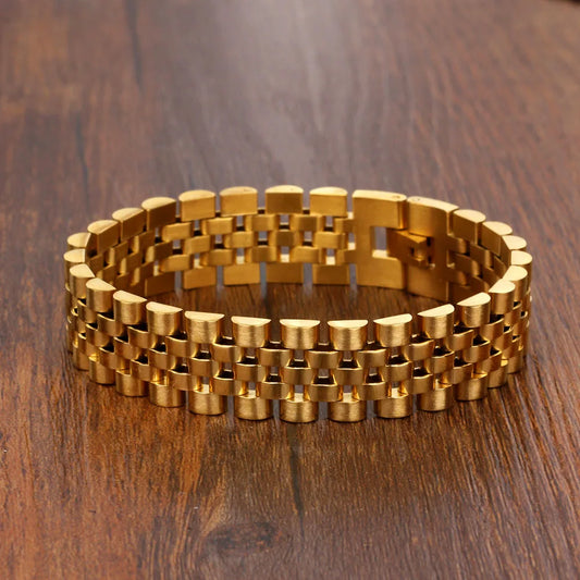 Regal Link Cuff