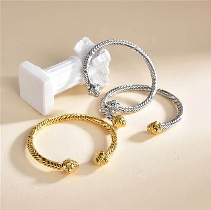Celestial Twist Bangle ✨