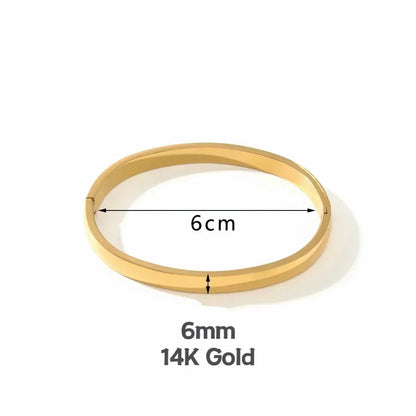 Luxe Bangle ✨