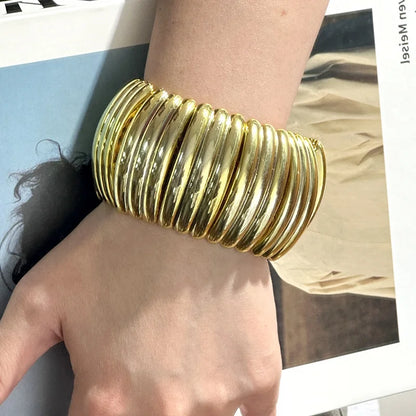 Bold Radiance Bangle