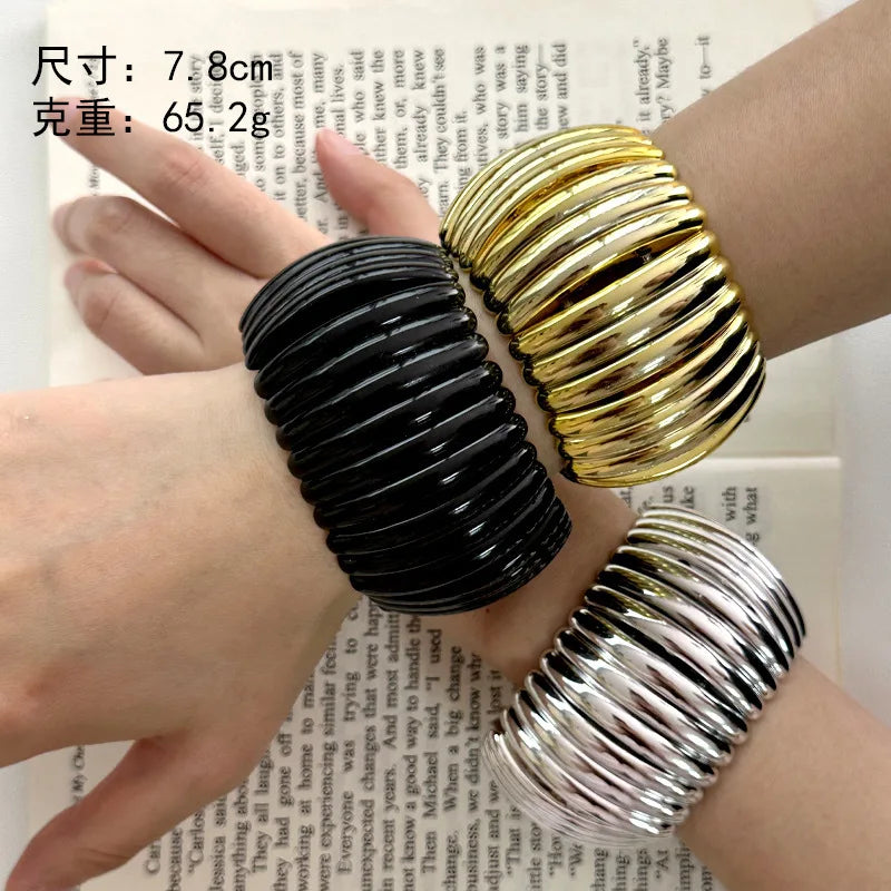 Bold Radiance Bangle