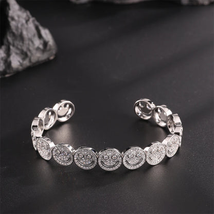 Shimmer & Smile Bracelet ✨😊