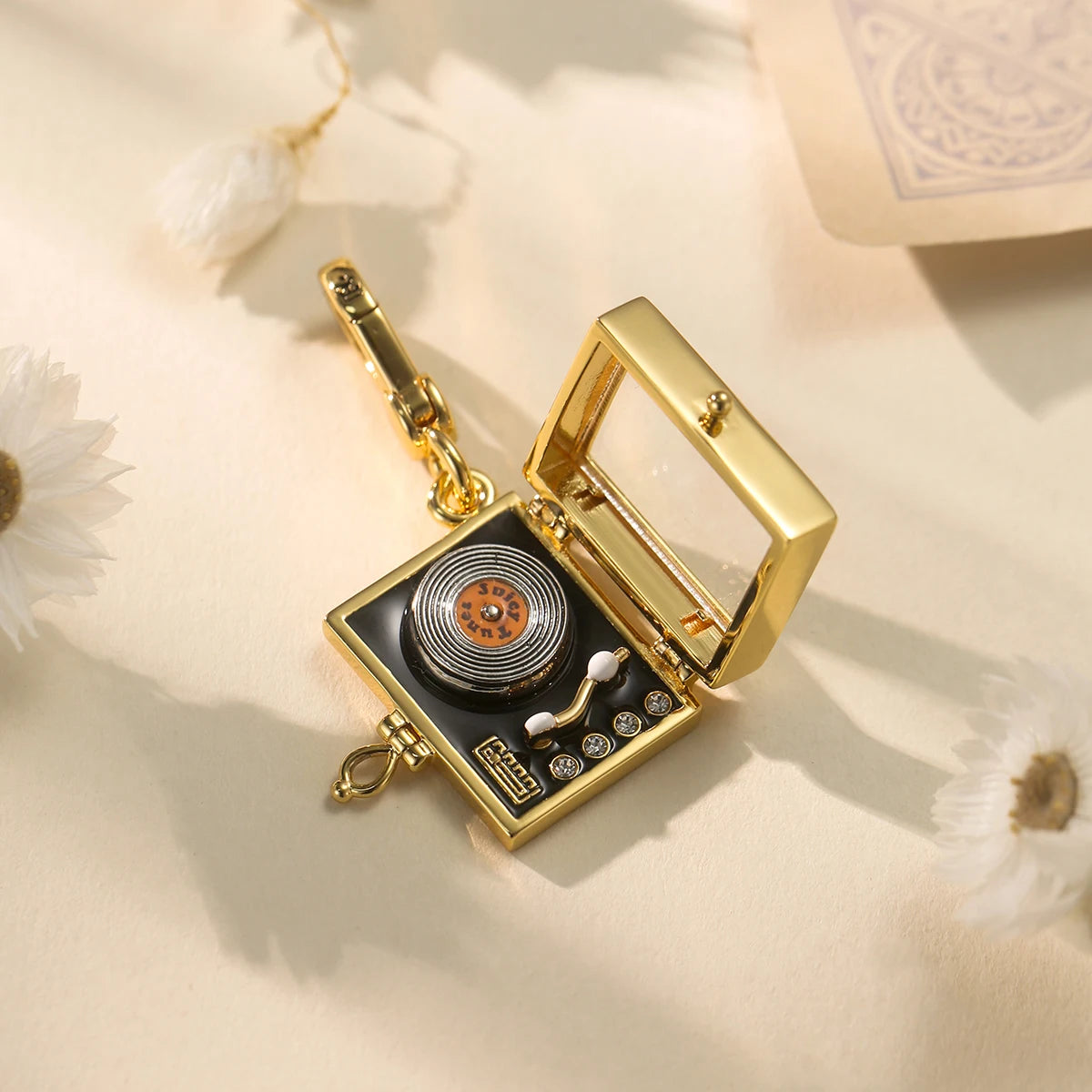 Spin the Magic Record Player Necklace🎶